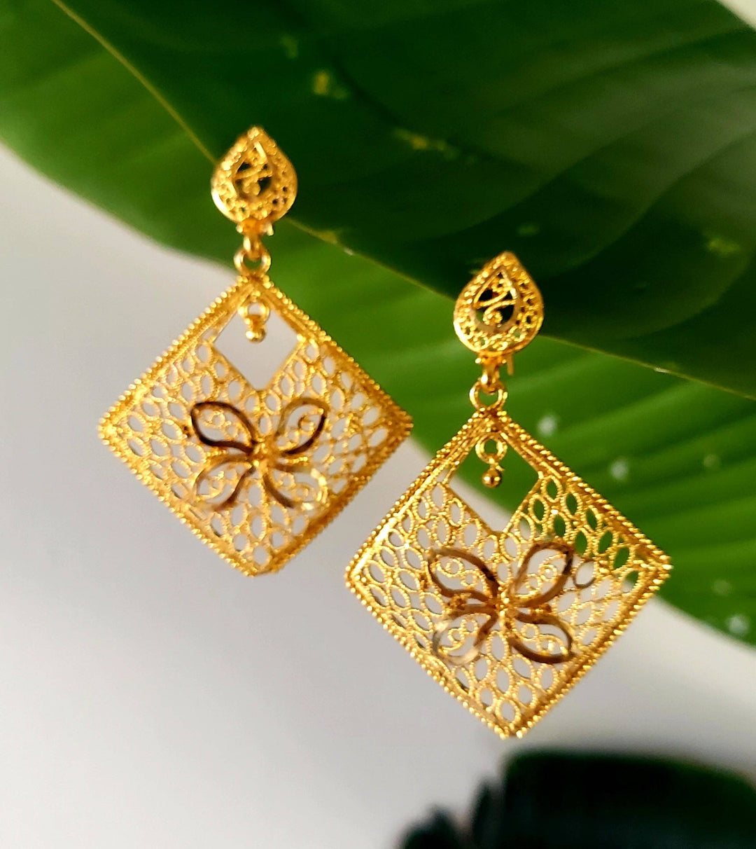 Square Drop Gold Earrings B