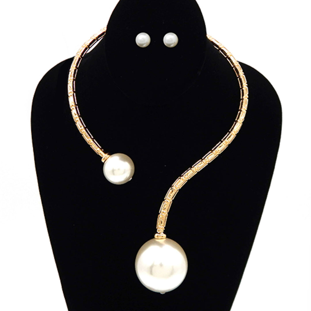 PEARL HINGE STATEMENT GREEKY TEXTURE NECKLACE YS-2628