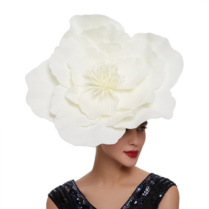 Theee Extra Flower Fascinator