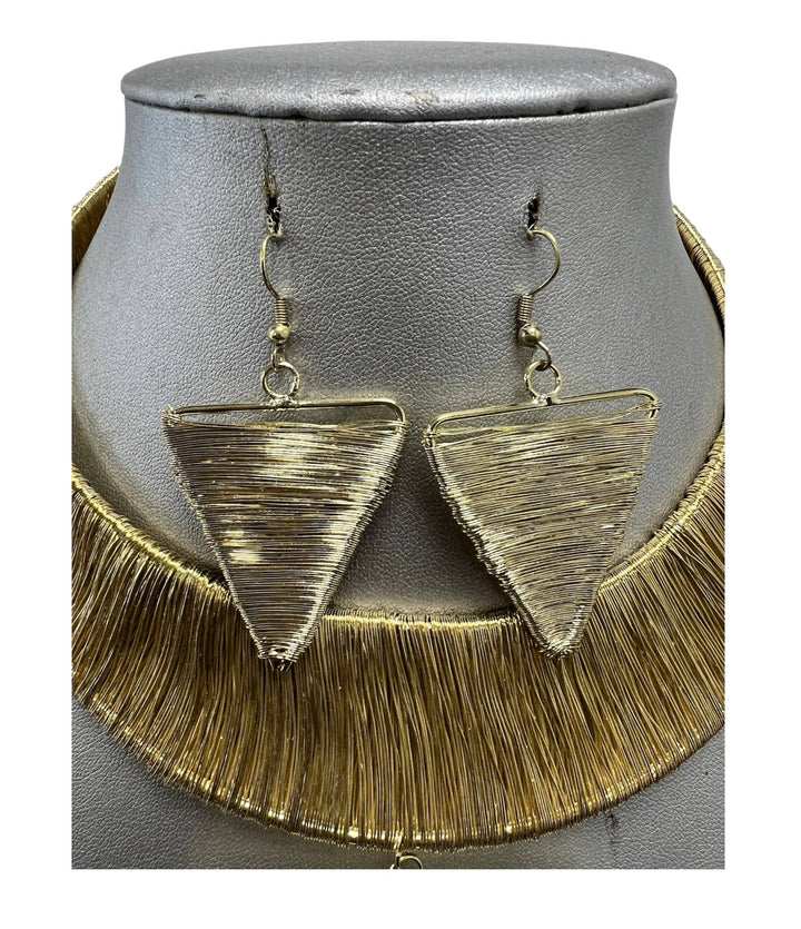 Women's Choker Necklace Set with Cuff Back
