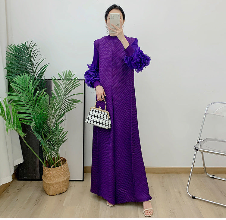 Flower Sleeve Pleated Maxi Dress