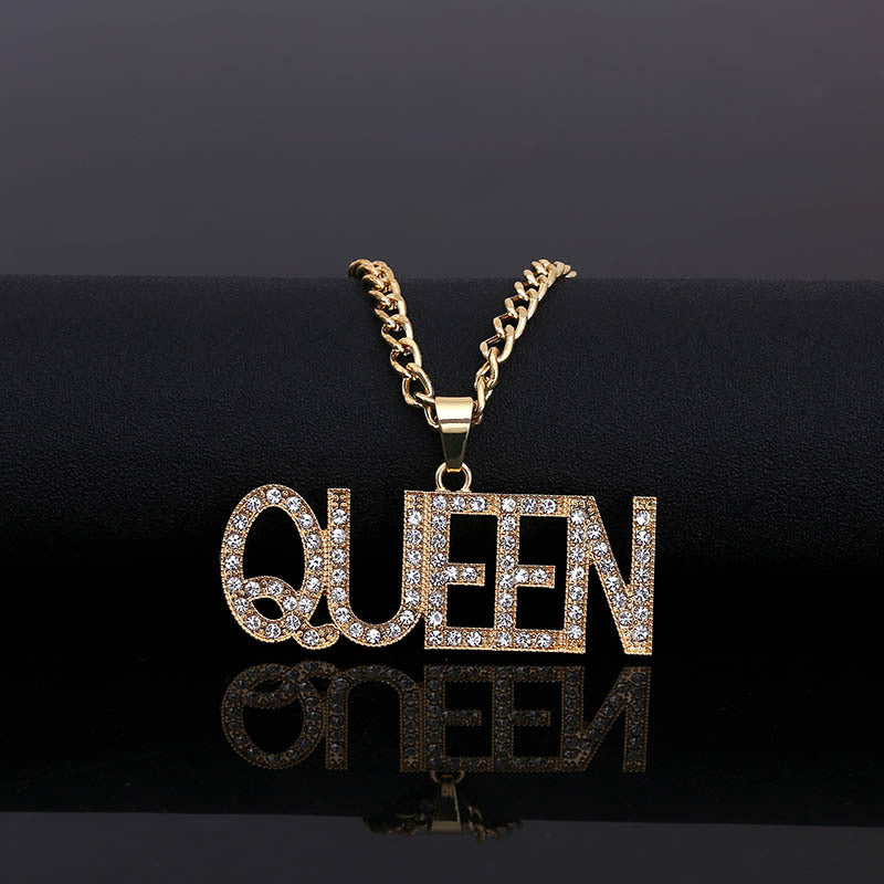 QUEEN necklace