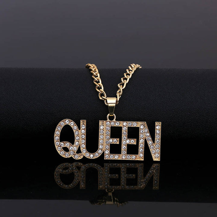 QUEEN necklace