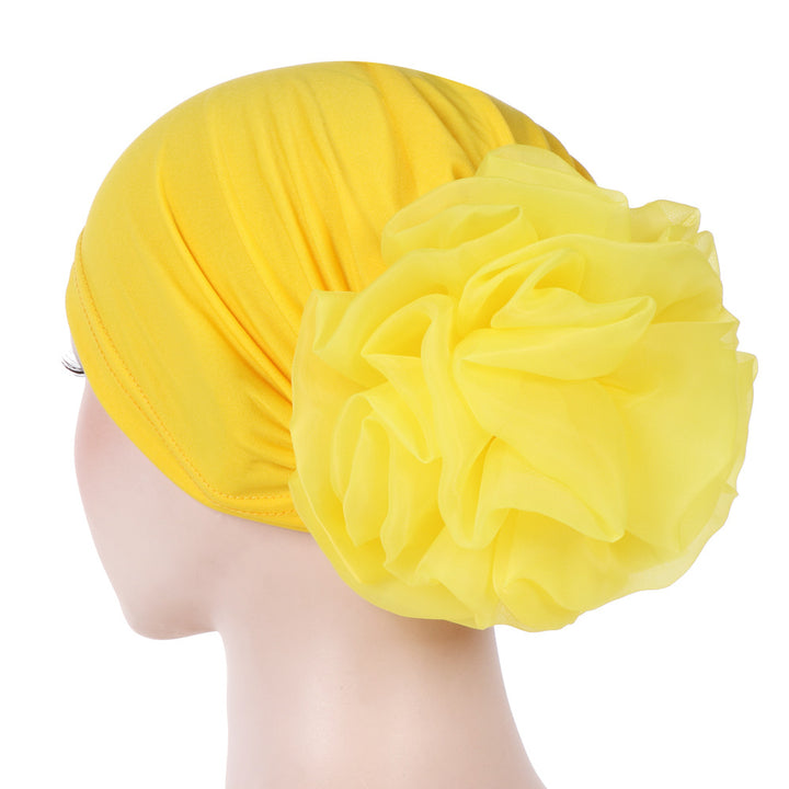 Monochrome large flower bandana hat