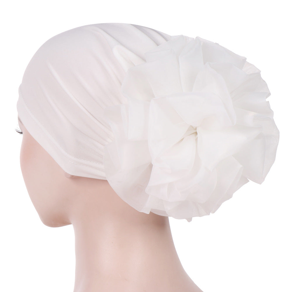 Monochrome large flower bandana hat