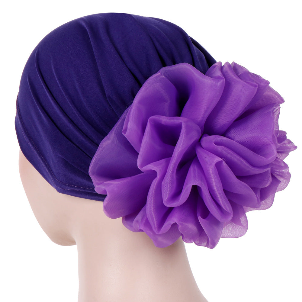 Monochrome large flower bandana hat