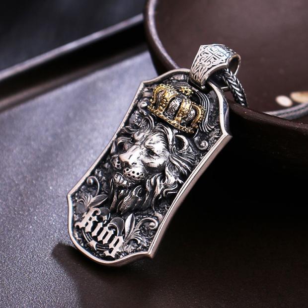 Antique Silver Lion King Pendant